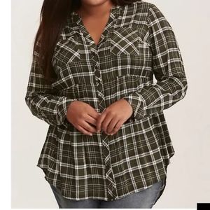 Torrid Size 2 Ema Babydoll Tunic - high low hem